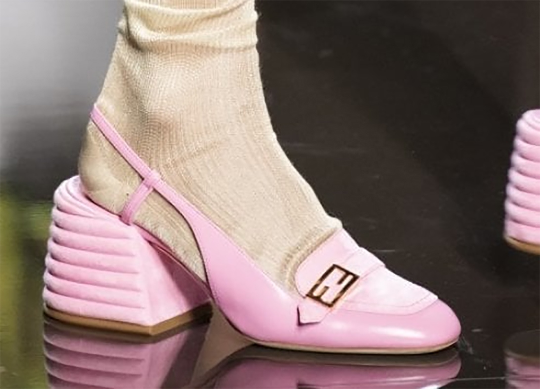 Scarpe di Fendi, rigorosamente in rosa - Milano Moda